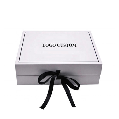 ผ้า LV ของขวัญที่กำหนดเอง กล่องพับได้ ริบบิ้นกระดาษแข็ง กล่องของขวัญกระดาษแข็ง Flip Top String Ribbon Handle Flat Paper Box