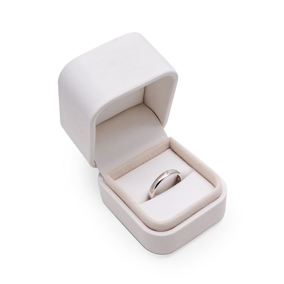 CMYK 4C กำมะหยี่แม่เหล็กกล่องเครื่องประดับหนังแต่งงานกล่องแหวนปั๊มเงิน