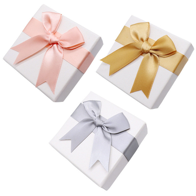 กระดาษแข็งบรรจุภัณฑ์กล่องของขวัญเครื่องสำอาง Matt Lamination PMS Printing