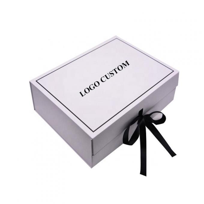 ผ้า LV ของขวัญที่กำหนดเอง กล่องพับได้ ริบบิ้นกระดาษแข็ง กล่องของขวัญกระดาษแข็ง Flip Top String Ribbon Handle Flat Paper Box 1